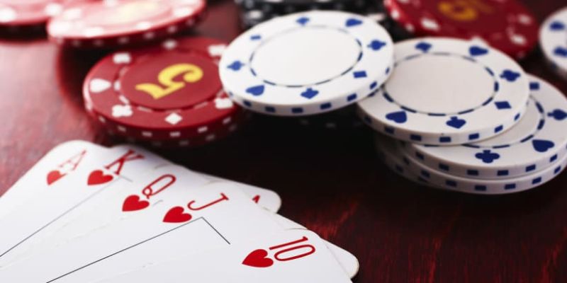 Luật chơi chi tiết nhất về game bài Poker